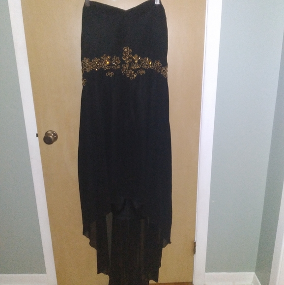 AX Paris Dresses & Skirts - AX Paris Curve   Long Train Dress Size 26